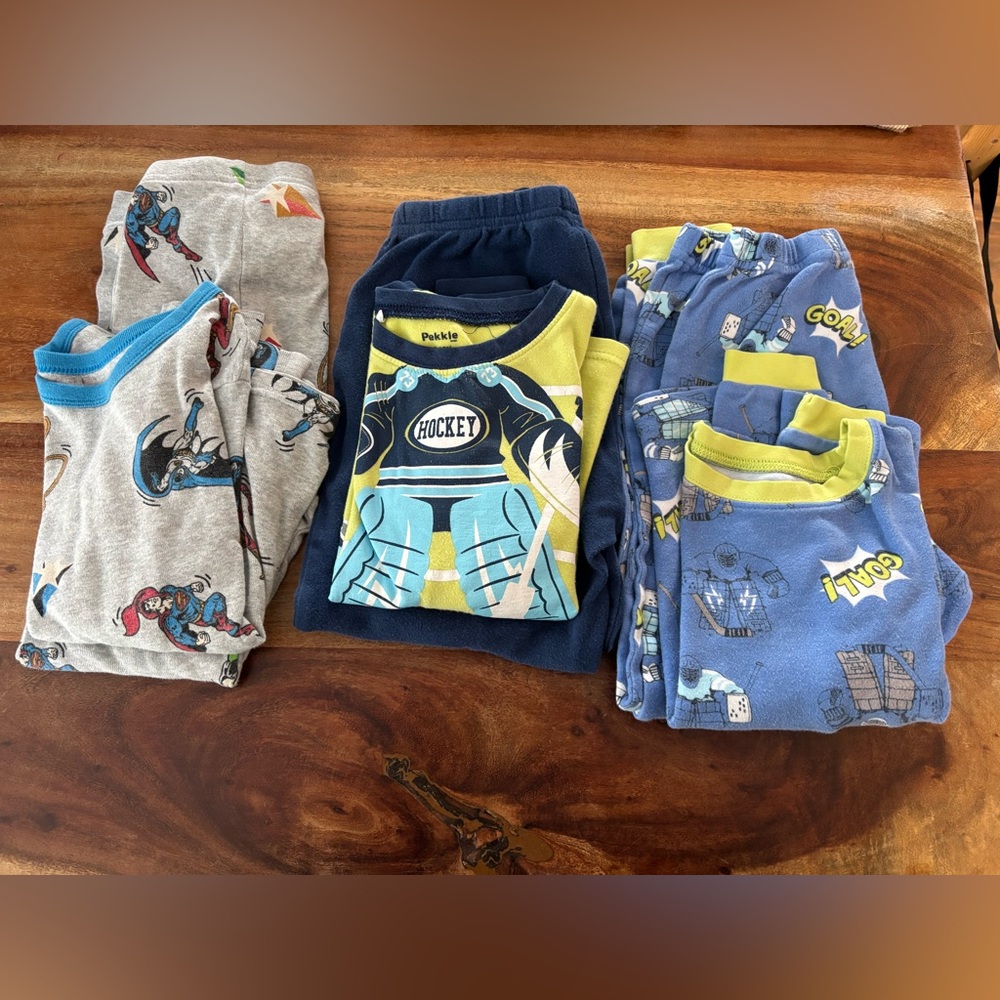 Boys size 6 pj sets
